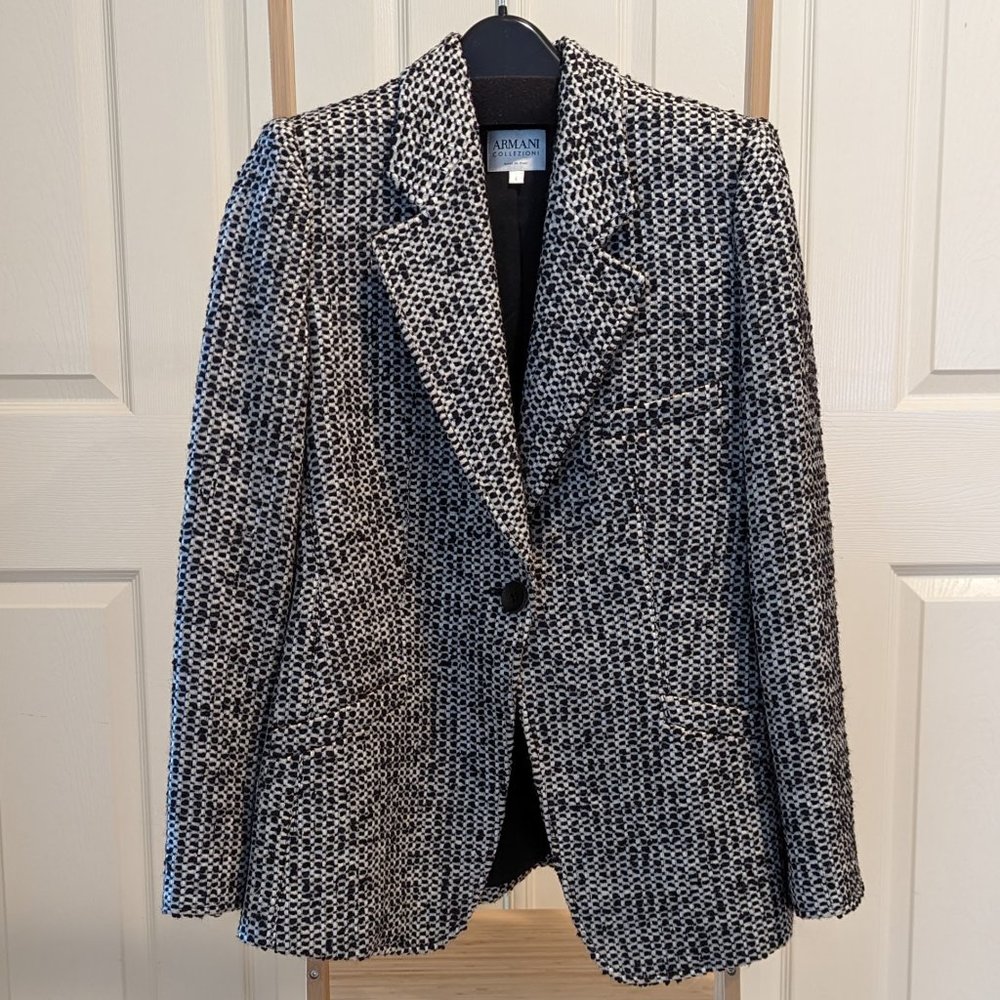 Armani Collezioni Women's Boucle Blazer - Size 6